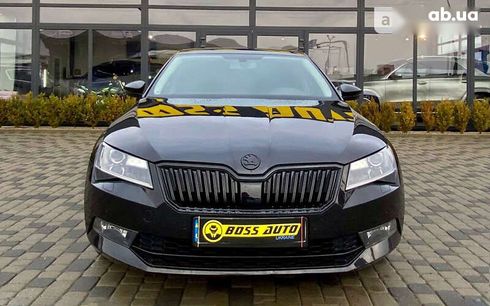 Skoda Superb 2015 - фото 2