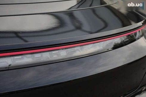Porsche Taycan 2023 - фото 10