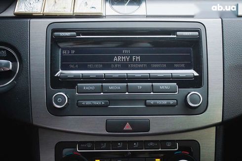 Volkswagen Passat 2011 - фото 18