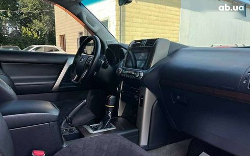Toyota Land Cruiser 2012 - фото 23