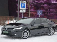 Продажа б/у Toyota Camry 2019 года - купить на Автобазаре