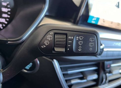 Ford Focus 2018 - фото 13