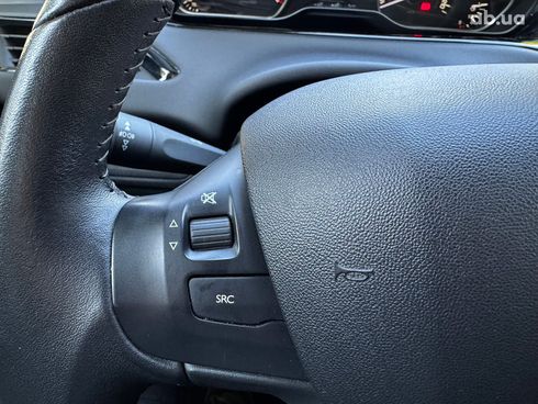 Peugeot 208 2019 серый - фото 15