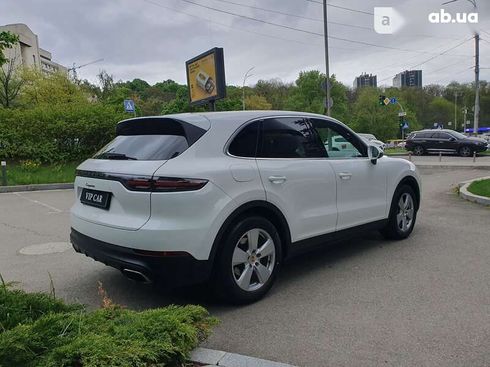 Porsche Cayenne 2017 - фото 4