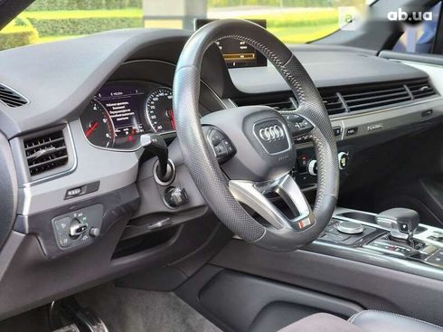 Audi Q7 2017 - фото 21