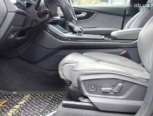 Audi Q8 2019 - фото 25