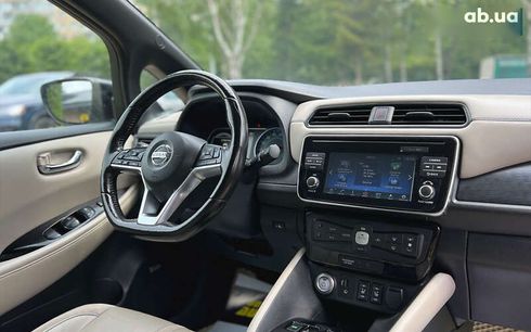 Nissan Leaf 2018 - фото 11