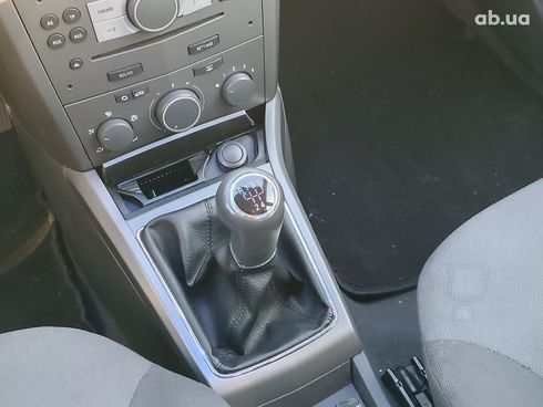 Opel Astra 2006 синий - фото 17