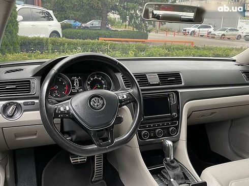 Volkswagen Passat 2018 - фото 13