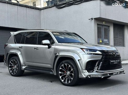 Lexus LX 2022 - фото 14
