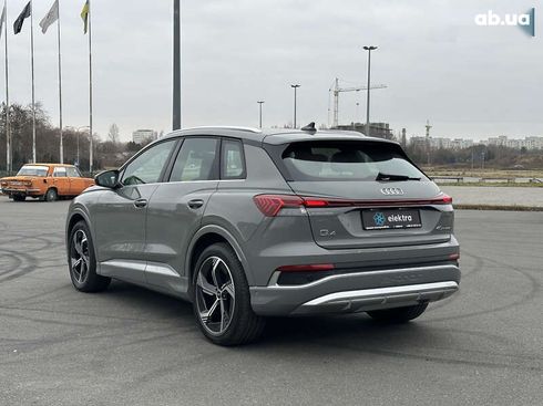 Audi Q4 e-tron 2023 - фото 3