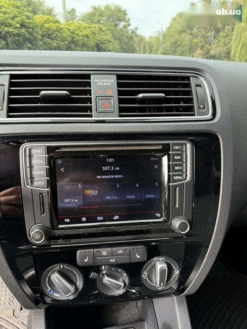 Volkswagen Jetta 2016 - фото 22