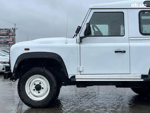 Land Rover Defender 2013 белый - фото 12