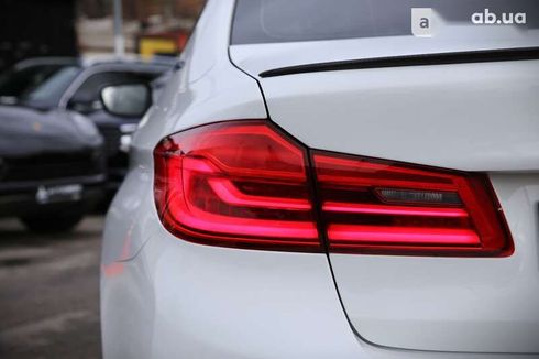 BMW 5 серия 2017 - фото 8