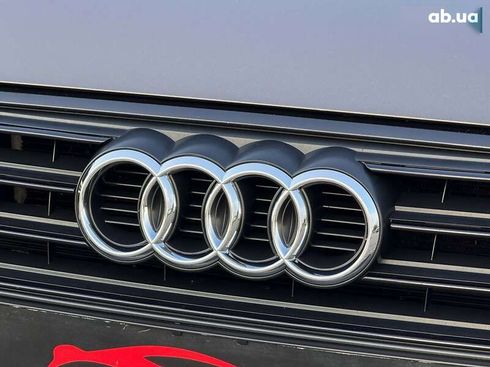 Audi A4 2018 - фото 18