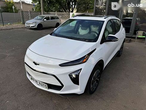 Chevrolet Bolt 2023 - фото 2