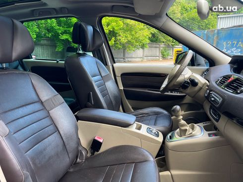 Renault Megane 2011 коричневый - фото 25