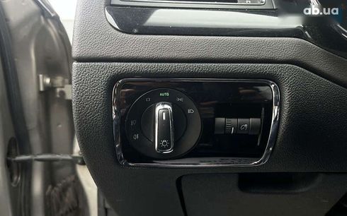 Skoda Superb 2012 - фото 13