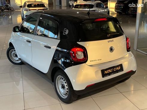 Smart Forfour 2018 - фото 3
