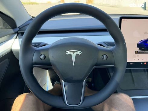 Tesla Model 3 2022 - фото 16