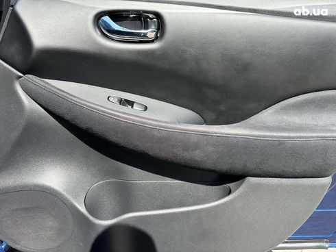 Nissan Leaf 2017 синий - фото 16