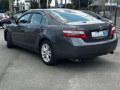 Toyota Camry 2007 - фото 7