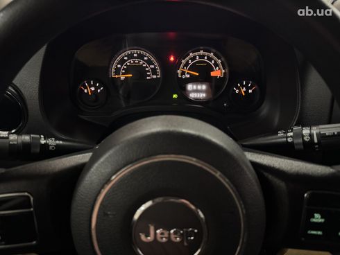 Jeep Patriot 2016 черный - фото 7
