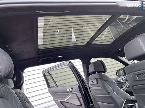 BMW X7 2022 - фото 23