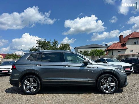 Volkswagen Tiguan 2022 - фото 8