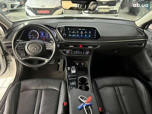 Hyundai Sonata 2019 - фото 17