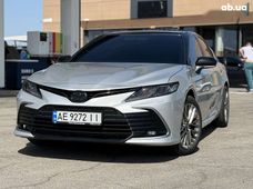 Купить Toyota бу в Днепре - купить на Автобазаре