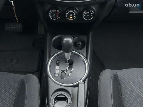 Mitsubishi Outlander 2015 - фото 25