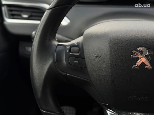 Peugeot 2008 2019 белый - фото 35