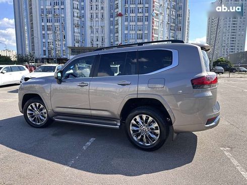 Toyota Land Cruiser 2023 - фото 12