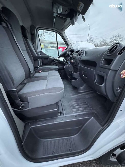Renault Master 2019 - фото 19
