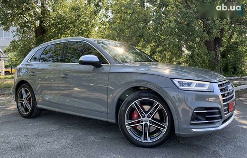 Audi SQ5 2018 - фото 15