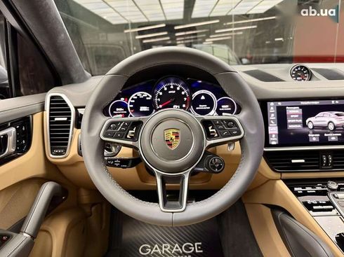 Porsche Cayenne 2020 - фото 30
