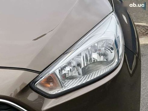 Ford Focus 2017 - фото 11