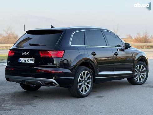 Audi Q7 2017 - фото 10