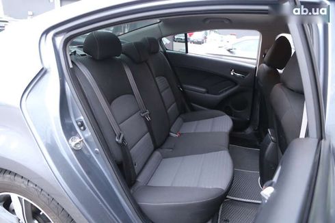 Kia Forte 2017 - фото 11
