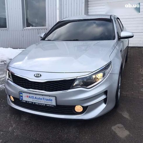 Kia K5 2017 - фото 2