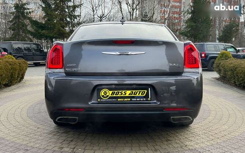 Chrysler 300 2016 - фото 6