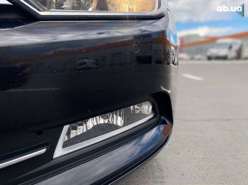 Volkswagen Passat 2017 - фото 8