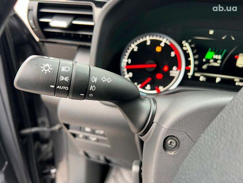 Toyota Land Cruiser 2022 серый - фото 29