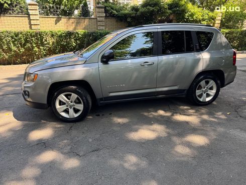 Jeep Compass 2016 серый - фото 9