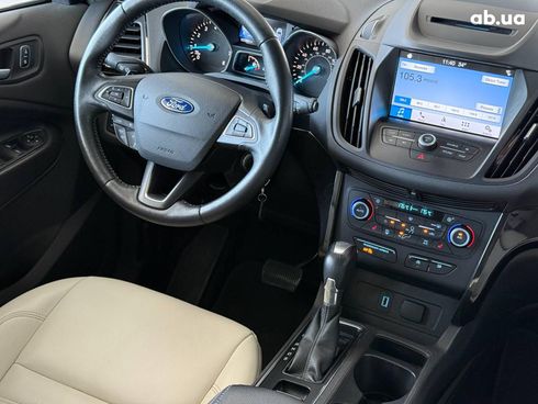 Ford Escape 2018 белый - фото 29
