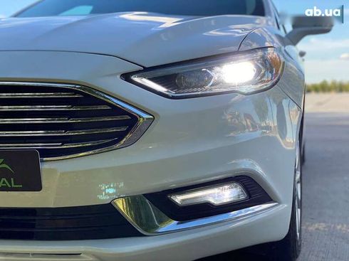 Ford Fusion 2017 - фото 23