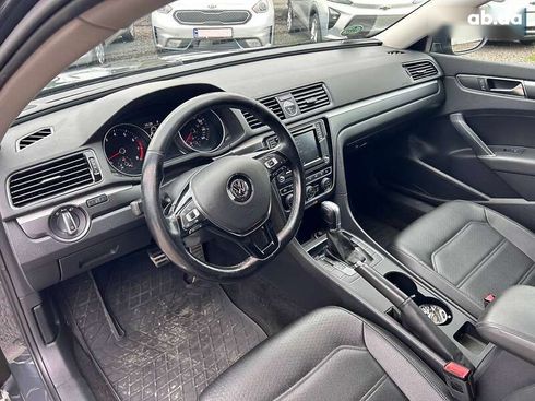 Volkswagen Passat 2016 - фото 17