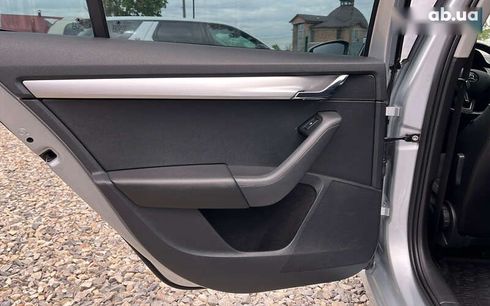Skoda Octavia 2019 - фото 16
