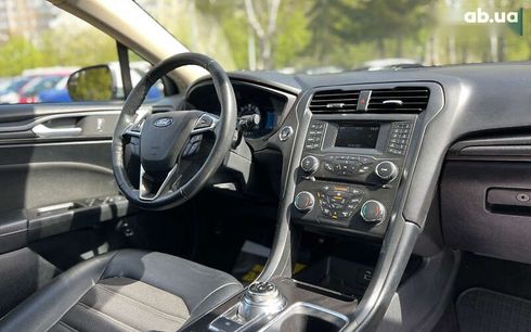 Ford Fusion 2017 - фото 10